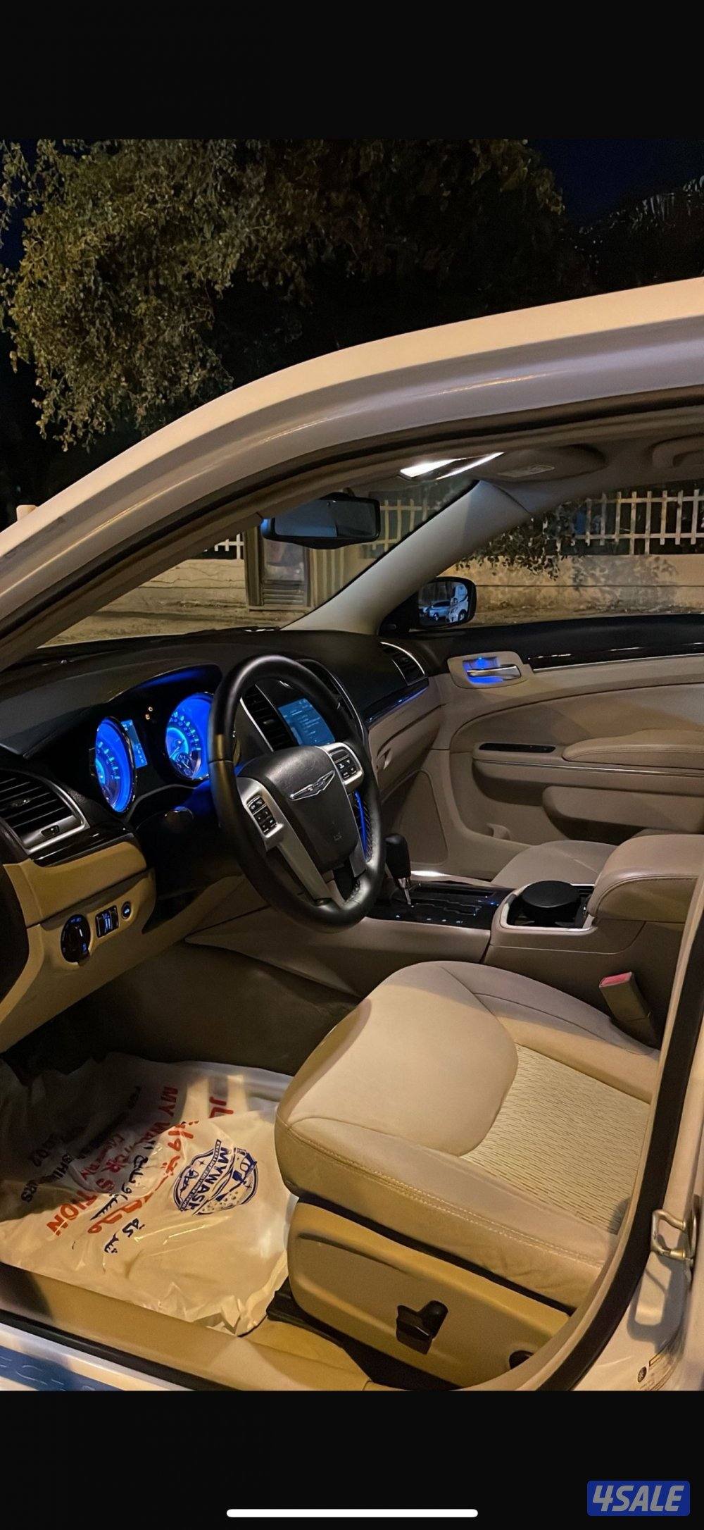 للبيع كرايلزر c3002