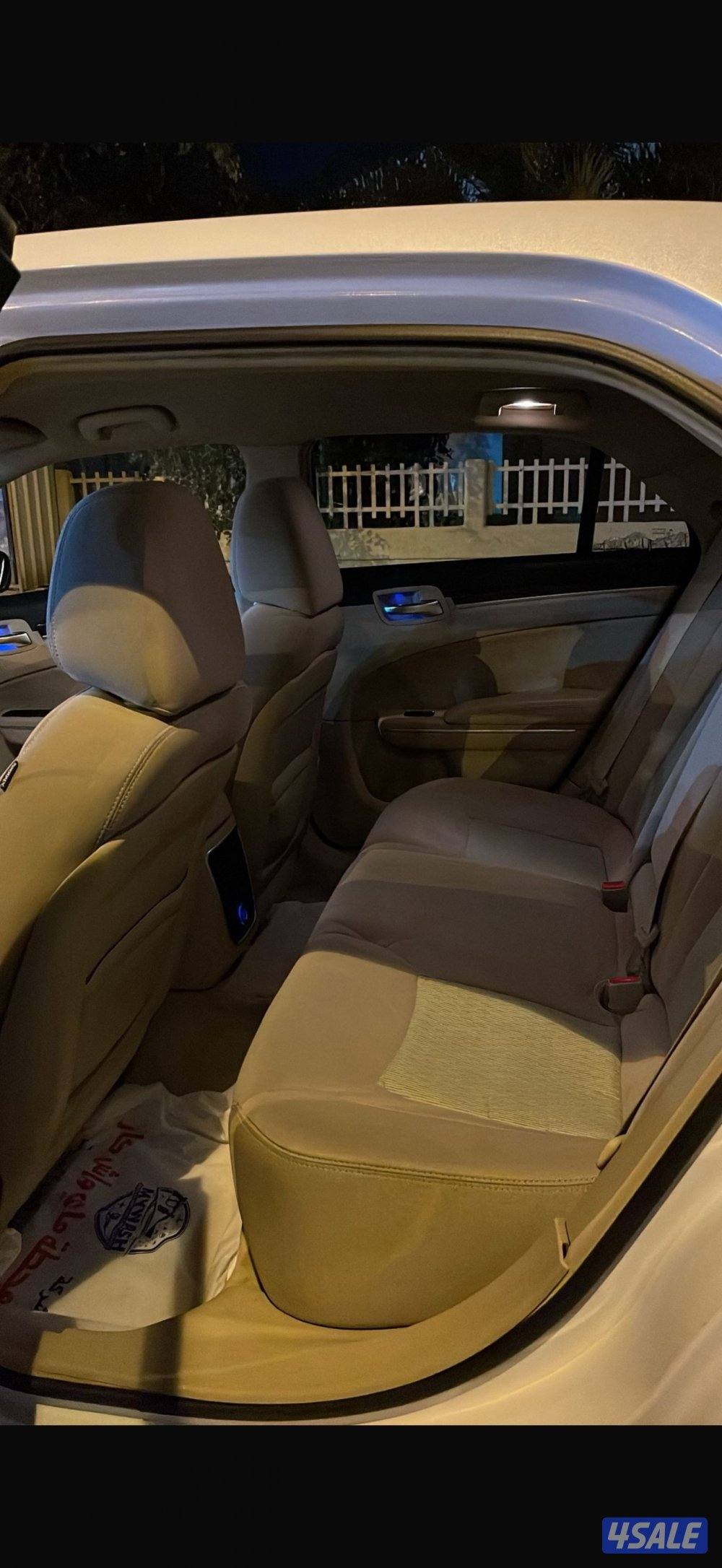 للبيع كرايلزر c3005