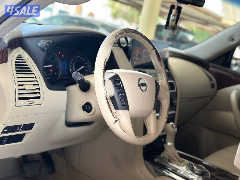 باترول LE 400 موديل 2013 ماشي 239 الف مالك الاول شرط الفحص8