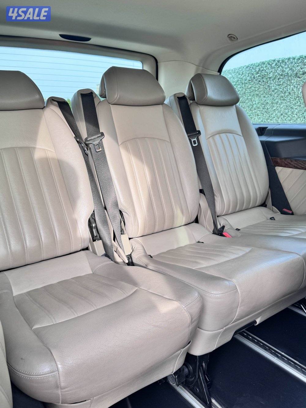 للبيع مرسيدس ڤيانو بحالة الوكاله 20158