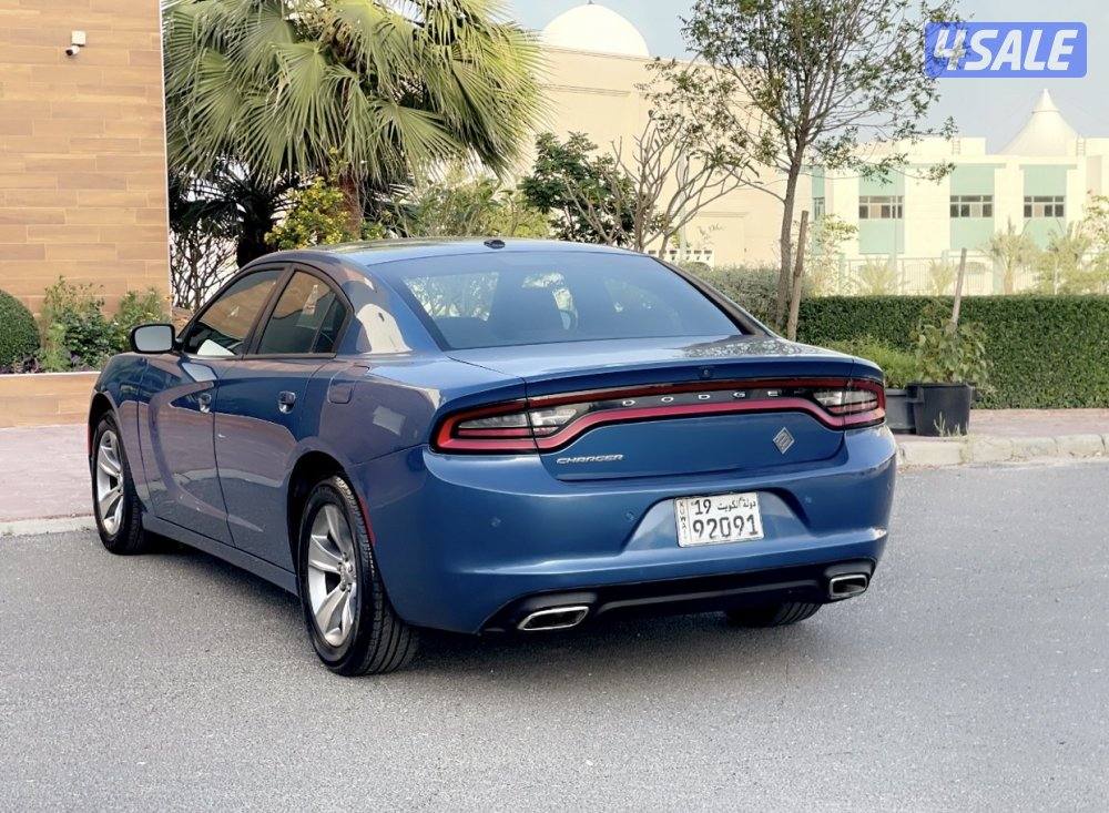 دودج تشارجر 20214