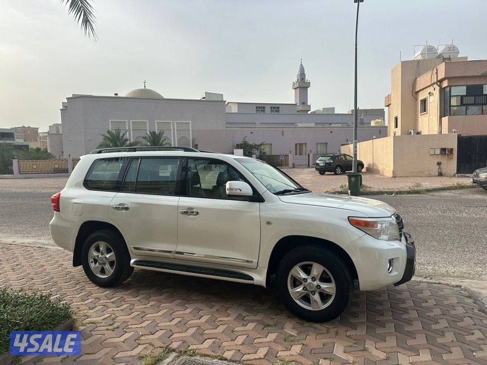 لاند VXR موديل 2010 شرط الفحص7