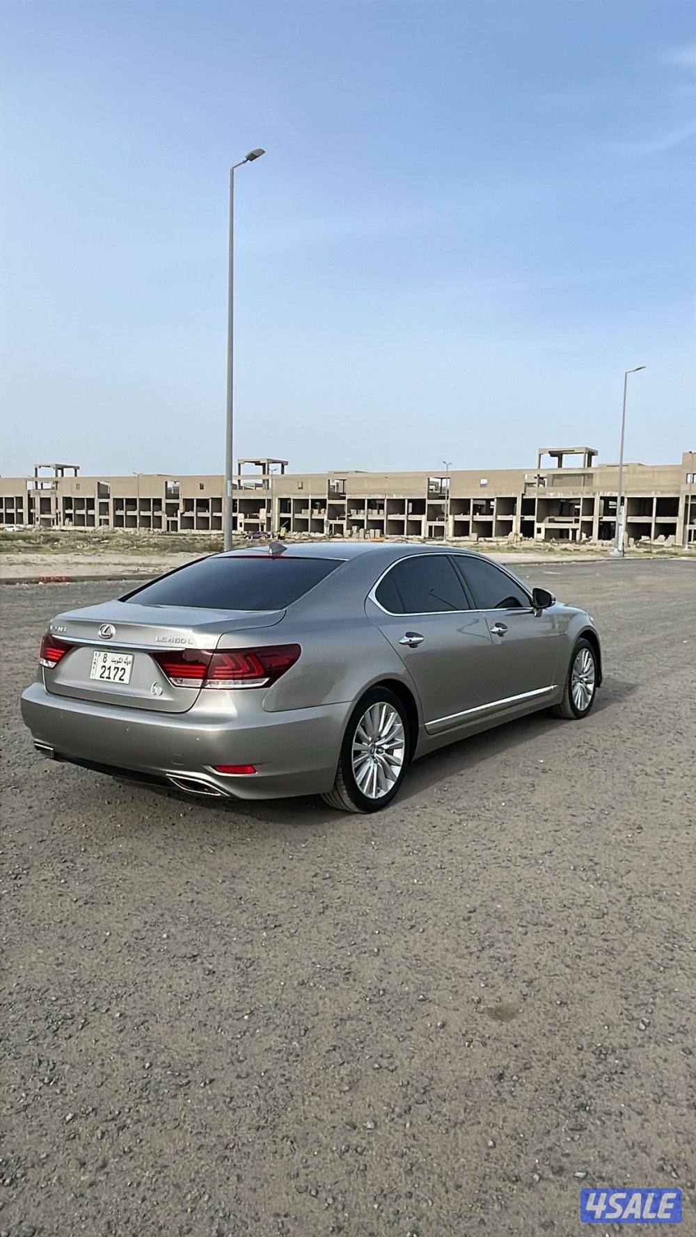 لكزس LS460 الساير 2014 بحاله الوكاله مخزن عداد 84 الف0