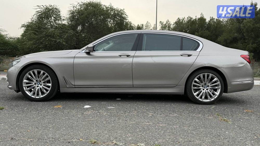 للجادين بيعة سريعة للبيع بي أم 740 موديل 2017 الغانم شرط الفحص7