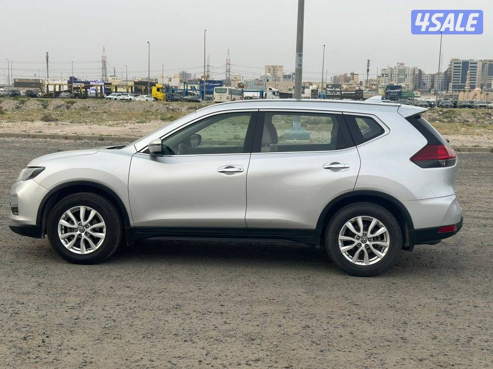 اكس تريل 20216