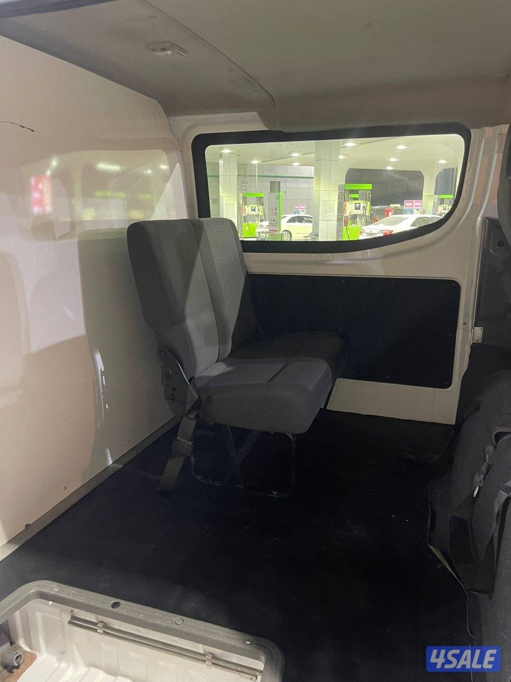 باص نص موديل 2021 ماشي 129 الف قير عادي بحالة ممتازة4