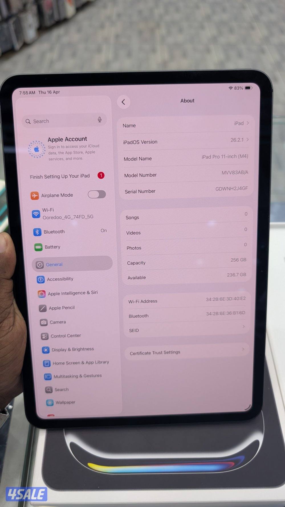 Apple iPad pro M4 (11 inch)4