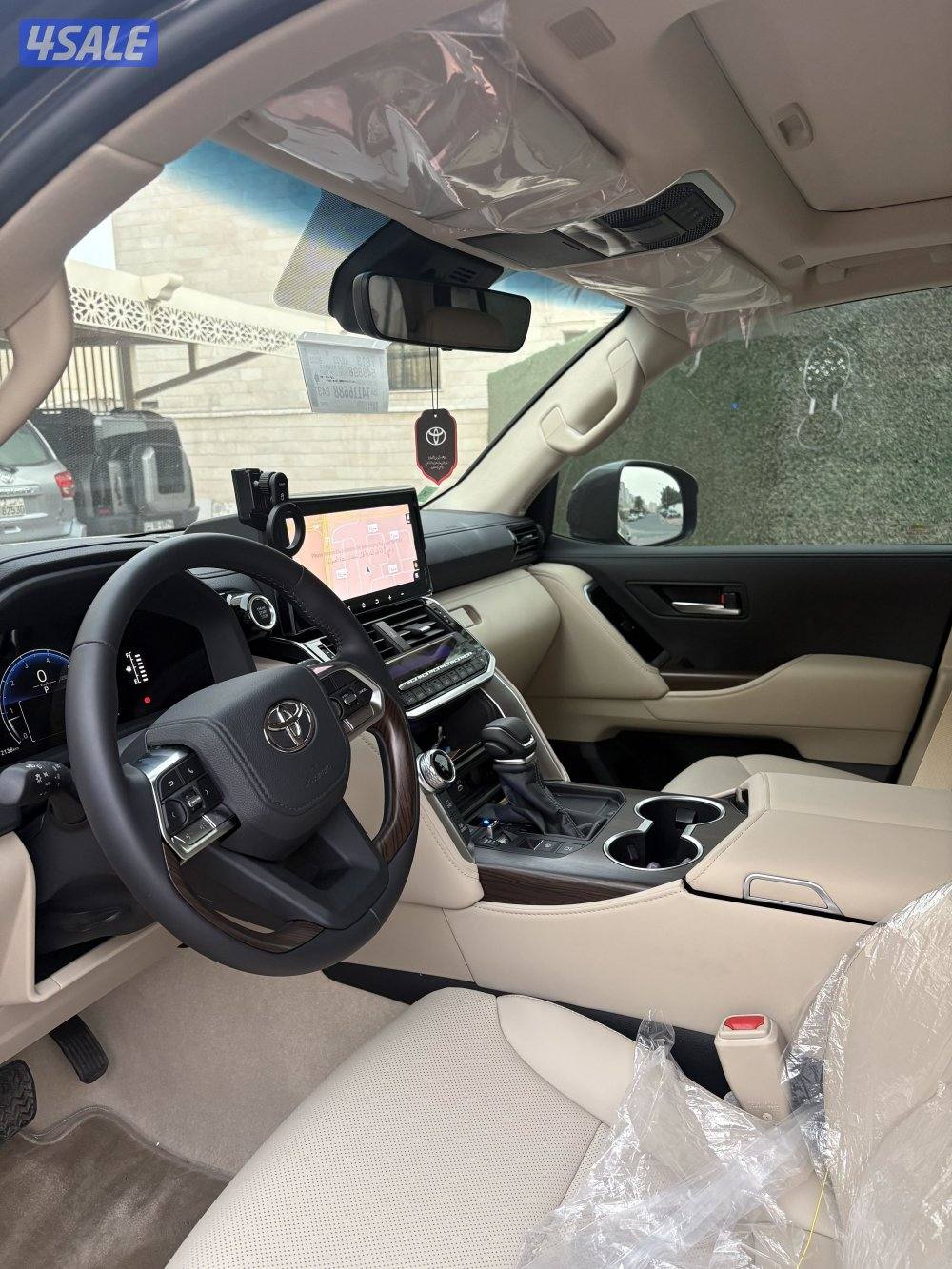 لا ندكروزر شبه أصفار ايرو3