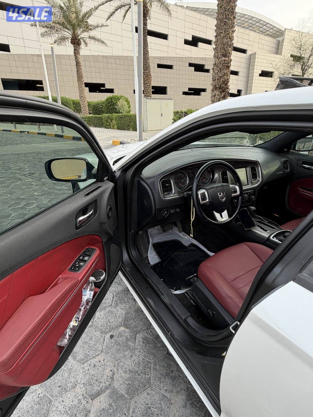 دودج شارجر كامل المواصفات ٢٠١٢5