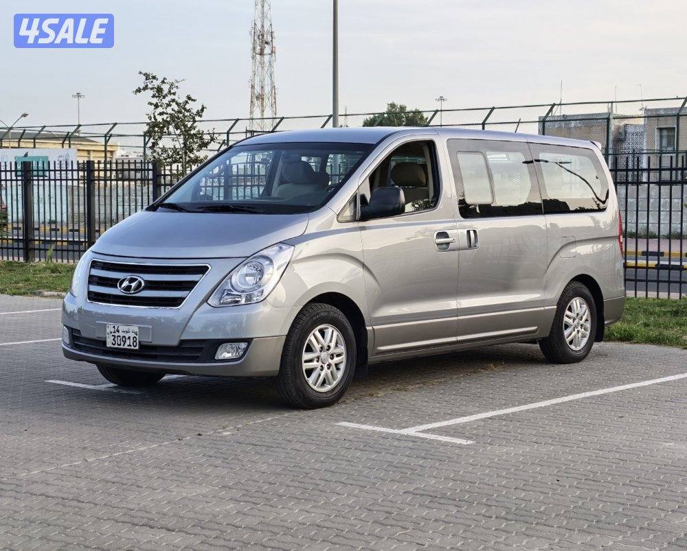 للبيع هيونداي H1 موديل 2016 - ماشي 13 الف فقط0