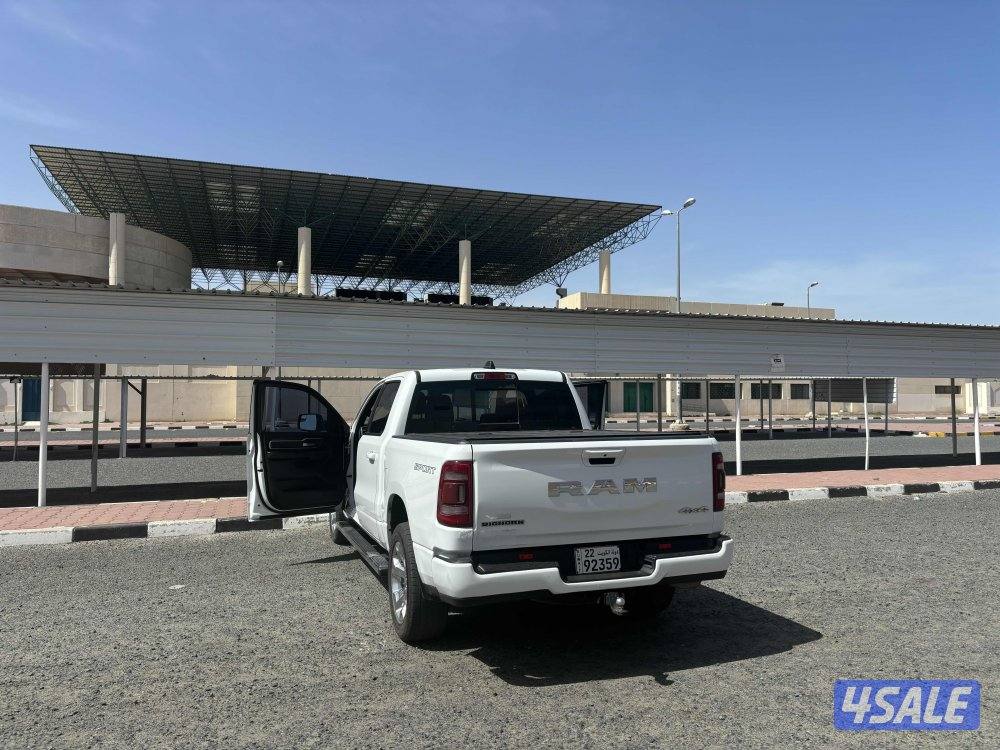 رام 1500 Bighorn موديل 20210