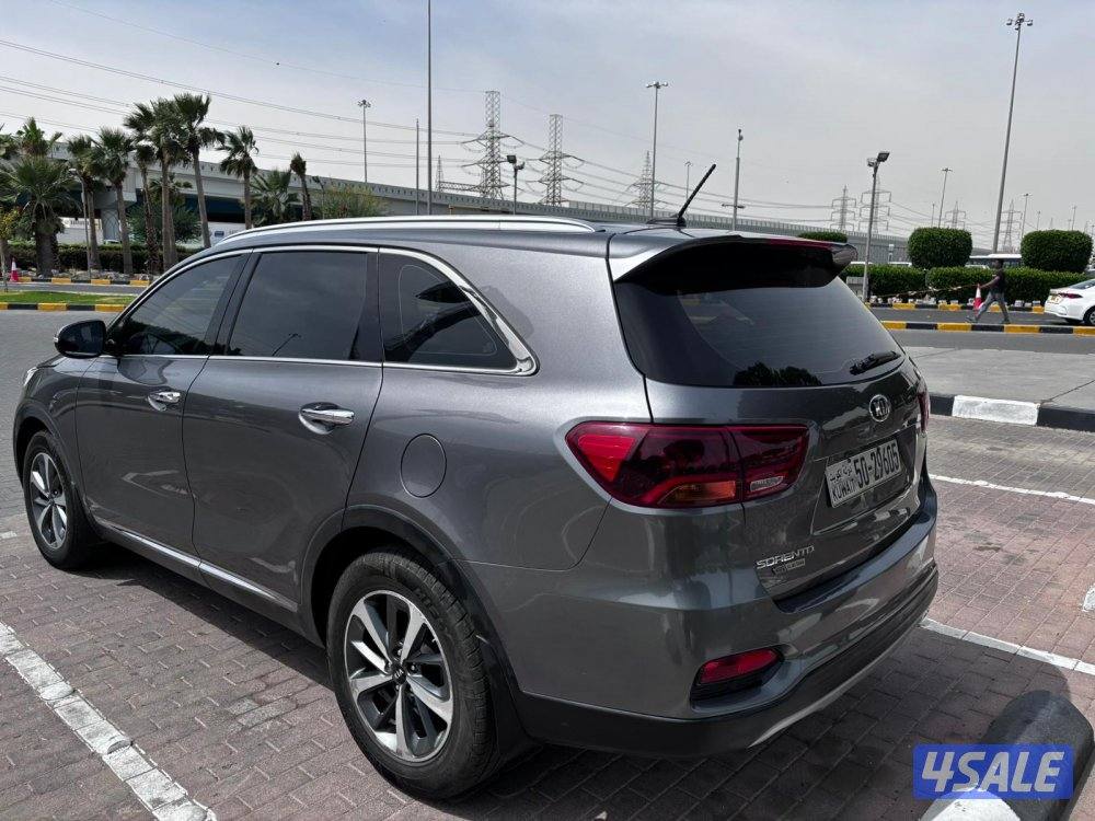 كيا سورينتو 20185