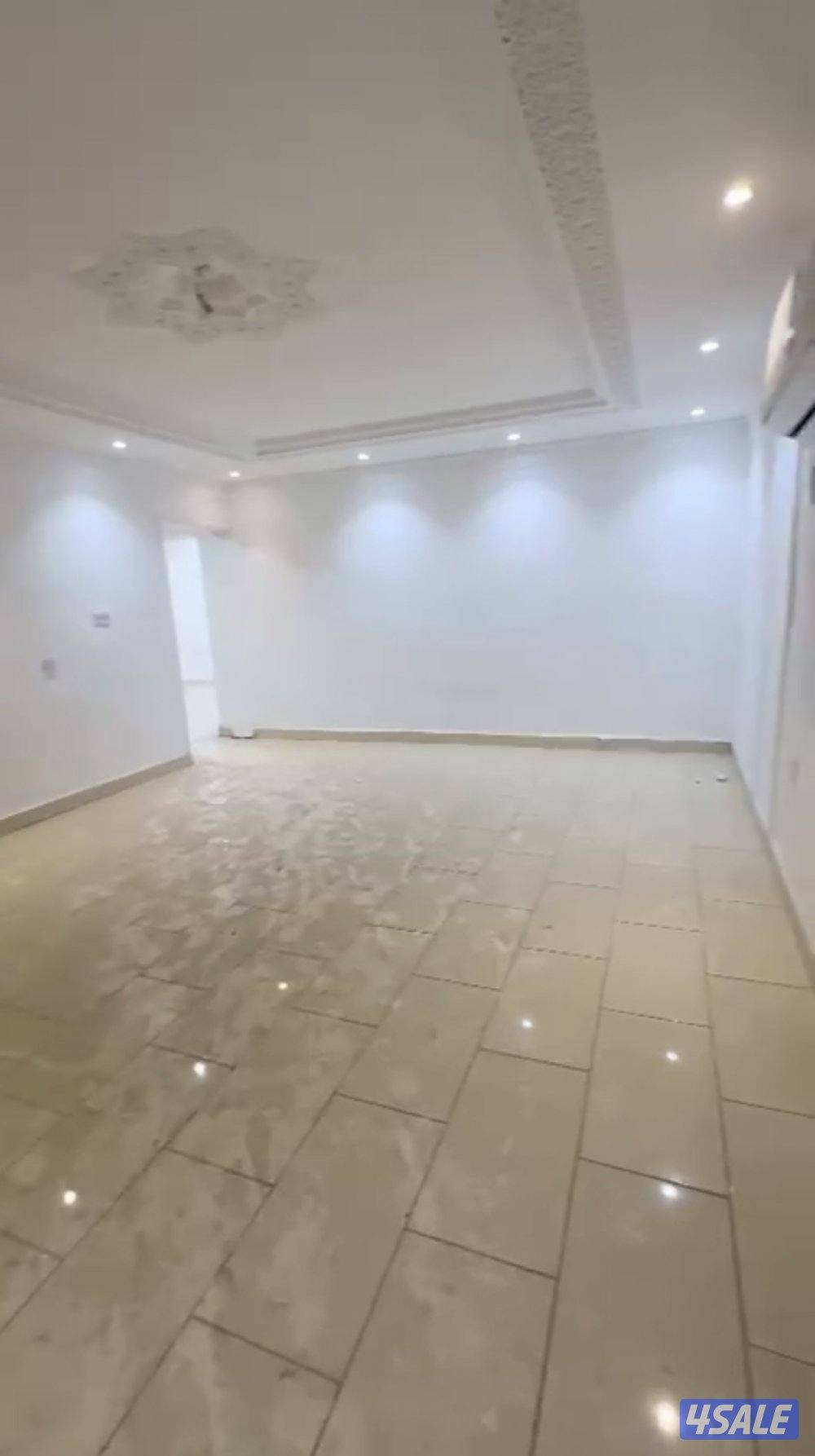 للايجار شقة في القصور ق11