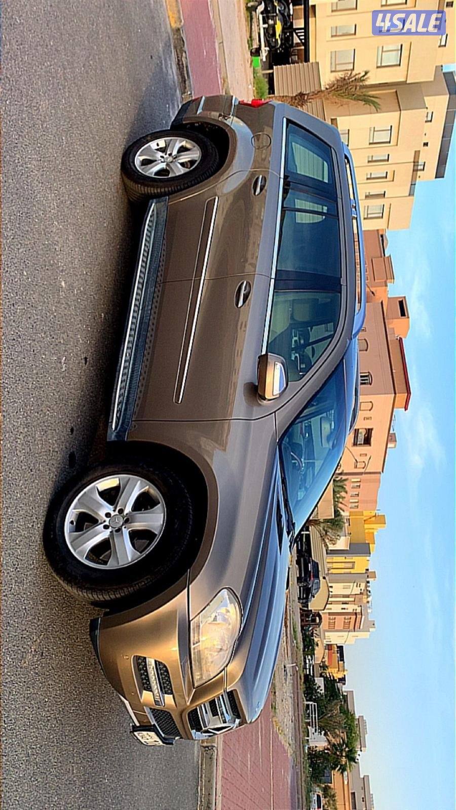 للبيع مرسيدس GL450 كامل المواصفات السياره حالتها ممتازه و شرط الفحص3