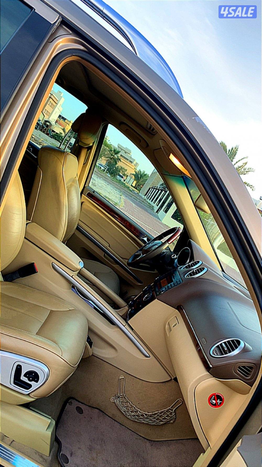 للبيع مرسيدس GL450 كامل المواصفات السياره حالتها ممتازه و شرط الفحص5