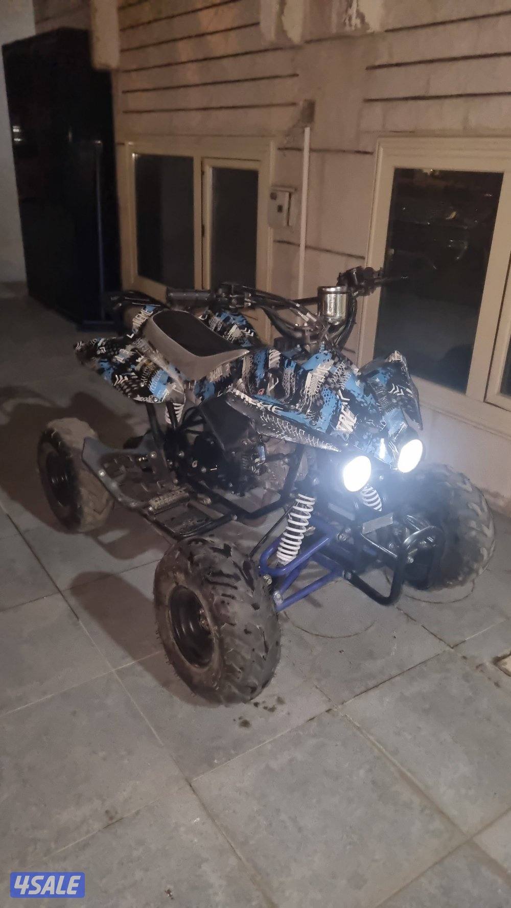 بقي  cc١٢٥ ليت LED استخدام ٣ اشهر  شغال ما يبيله اي شي0