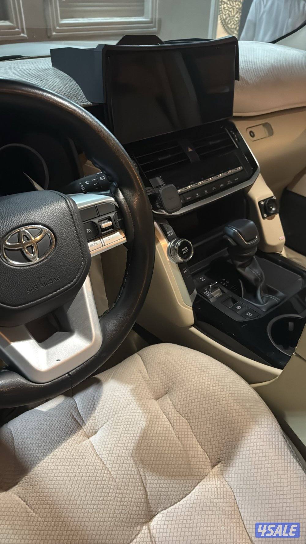 لاندكروزر 2023( ديزل ) تون توربو4