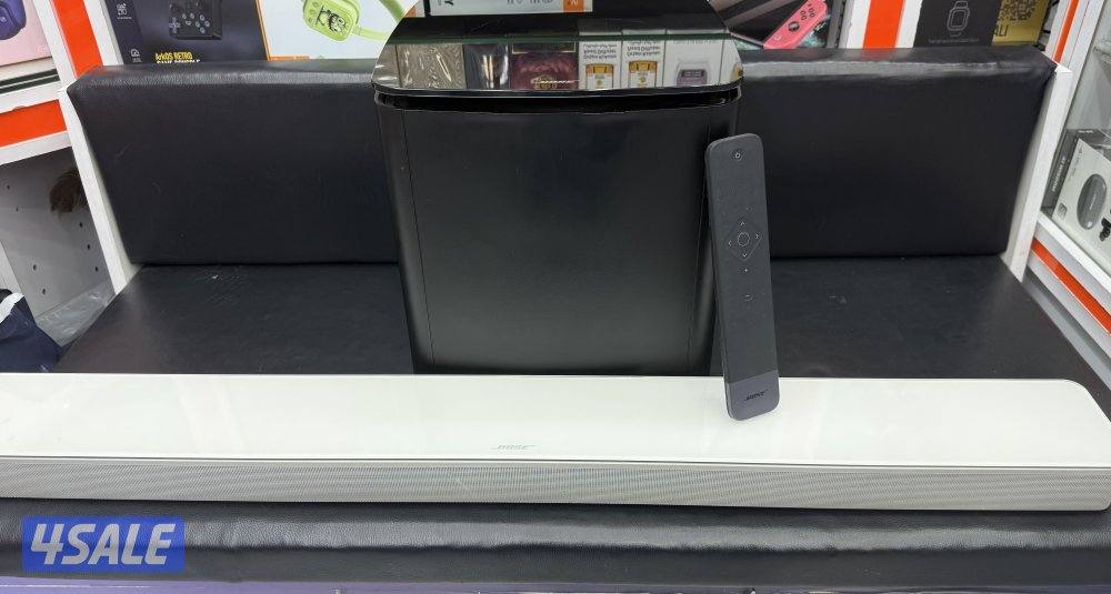 Bose SoundBar 700 with Bose Bass 7000