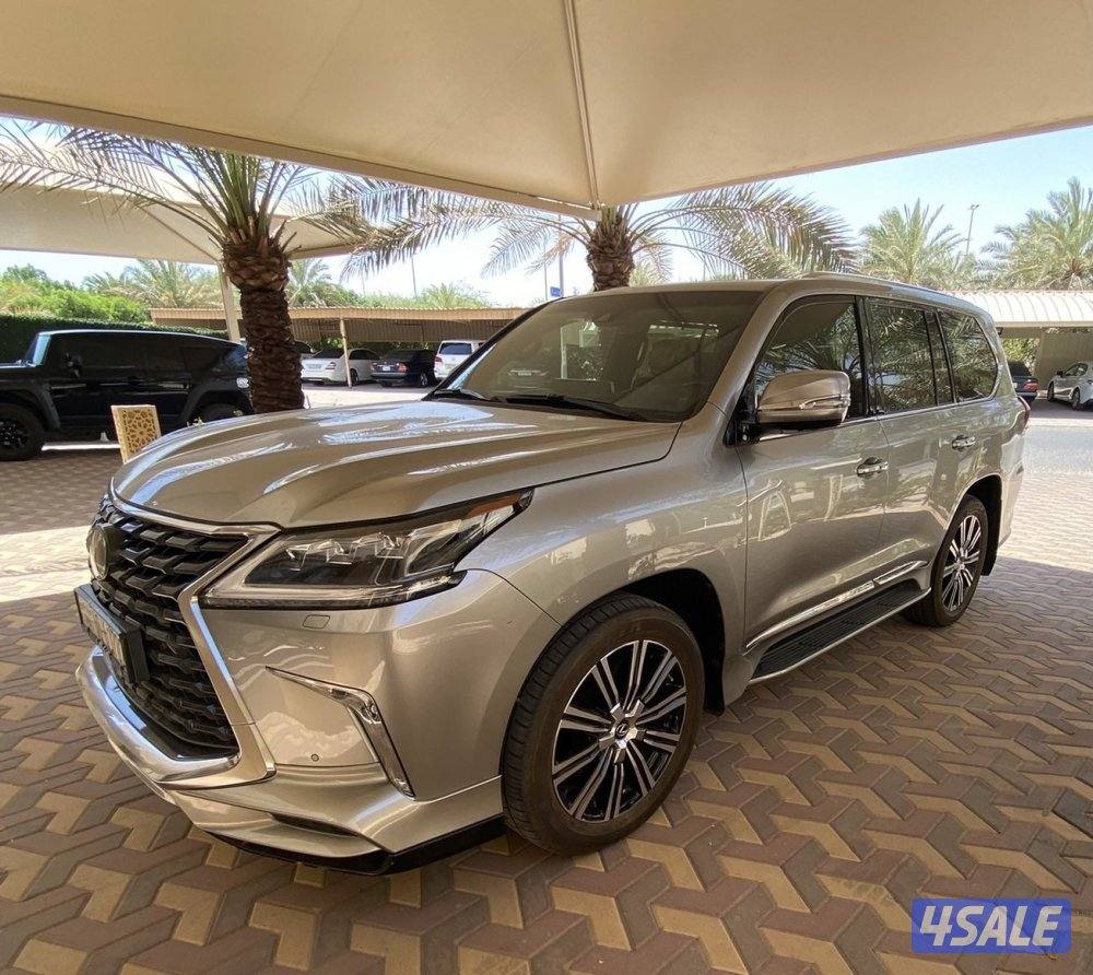 Lexus LX 570 Sport - مخزن2