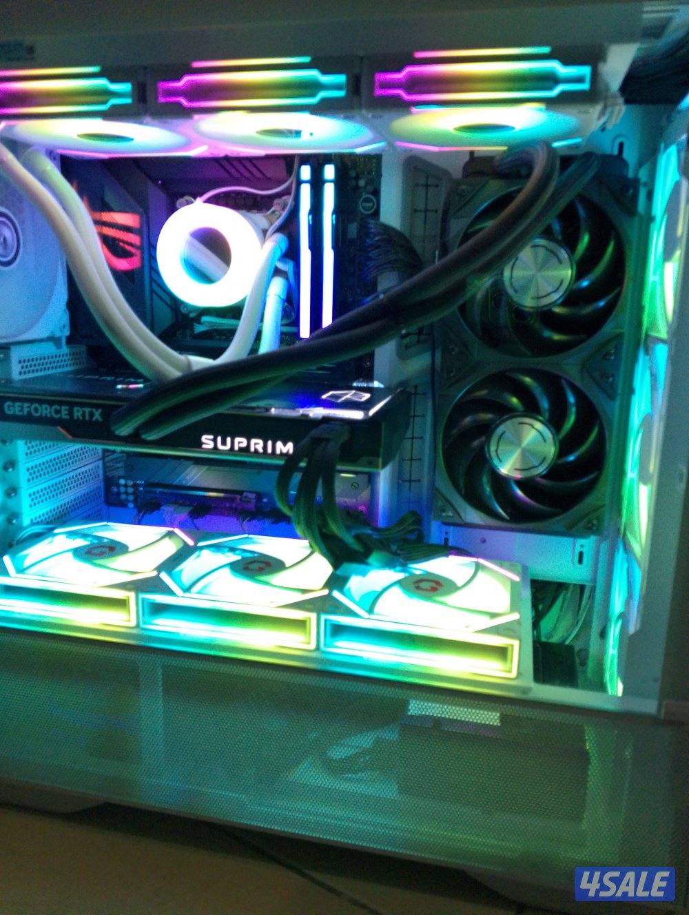 RTX 4090 Liquid Suprime X, i9-14900kf 32gb ddr51