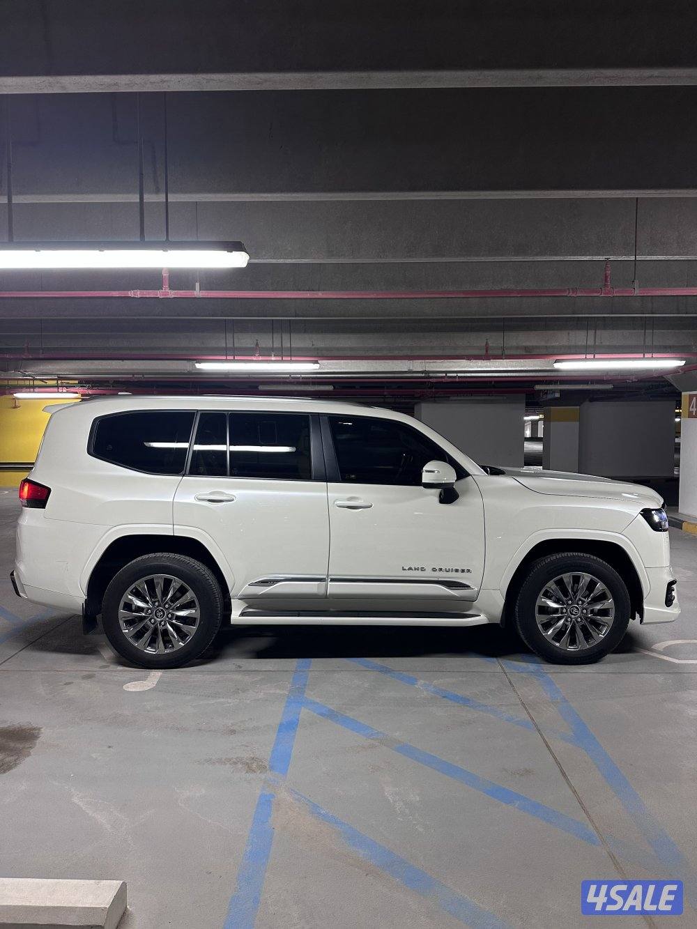 لاند كروزر وارد الساير جكسار ايرو اس 2025 بدون تيربو3