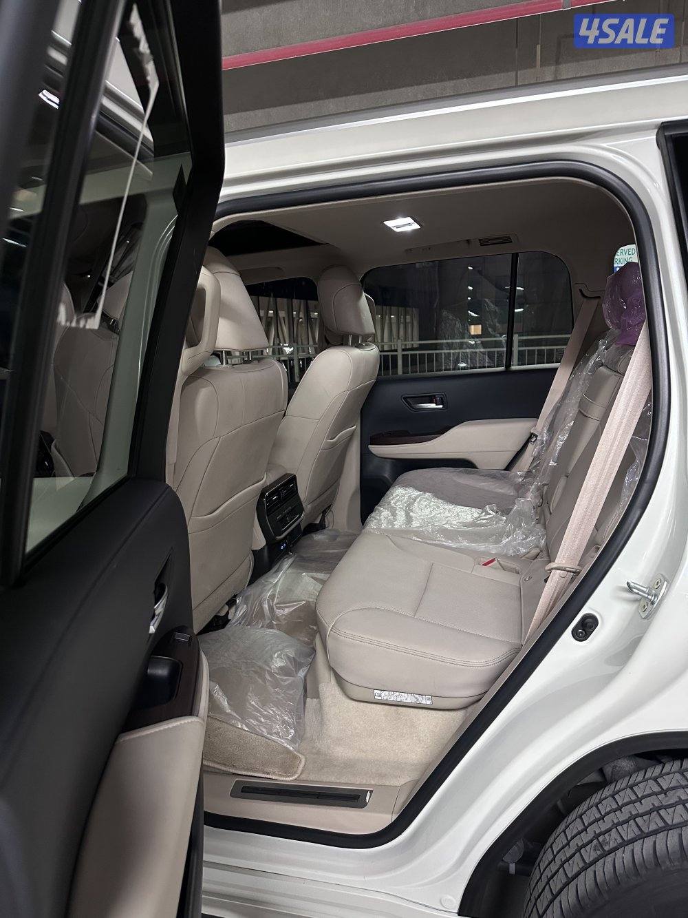 لاند كروزر وارد الساير جكسار ايرو اس 2025 بدون تيربو9