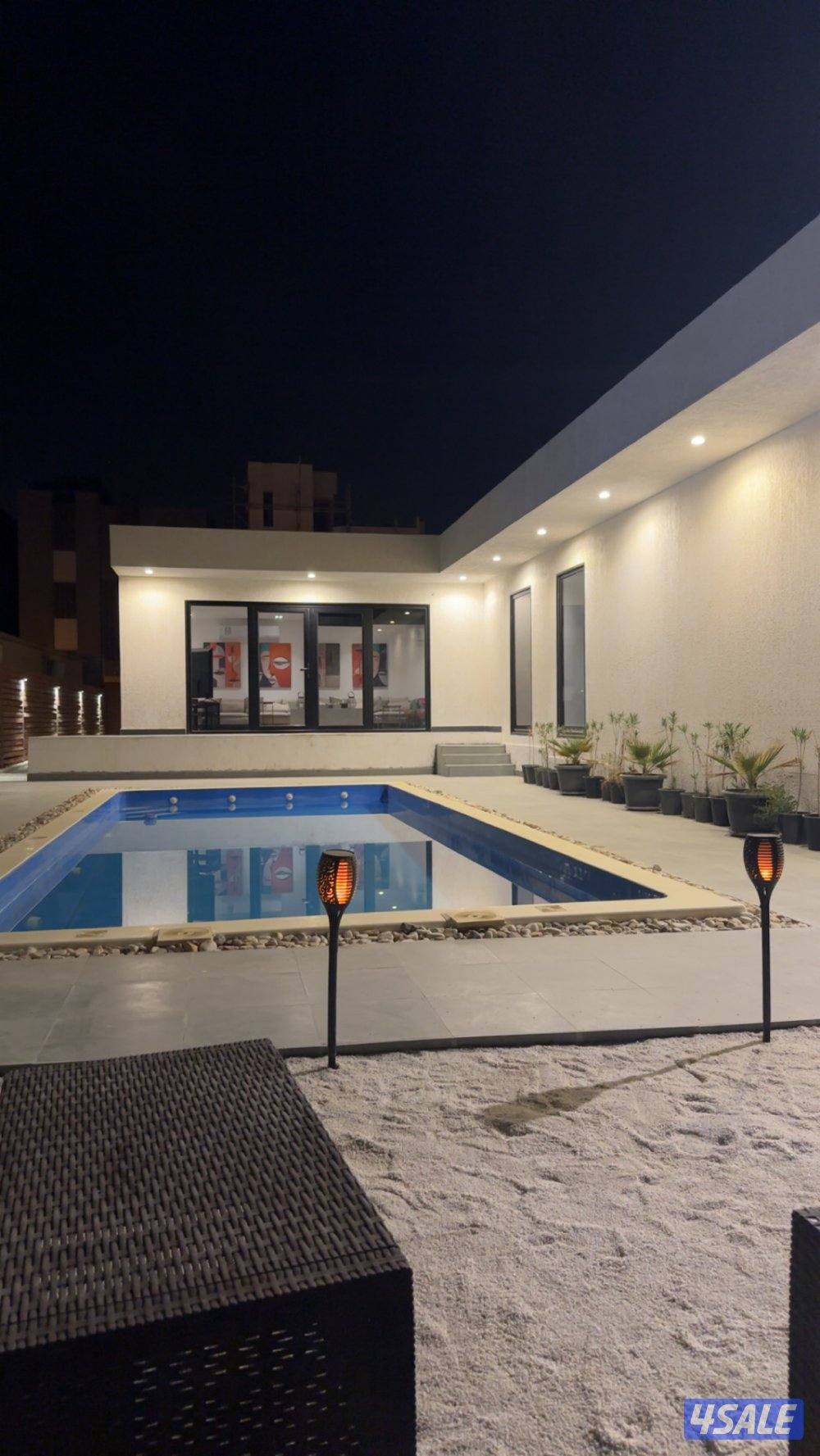 للبيع شالية فك وتركيب ساندوتش بانل0