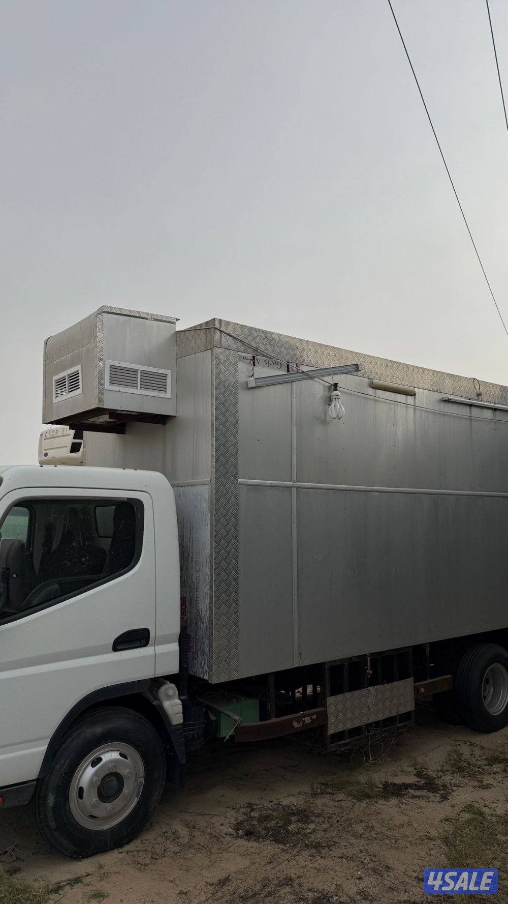 للبيع ميتسوبيشي موديل ٢٠١٧ عداد ١٦٠٠ مو ماشيه1