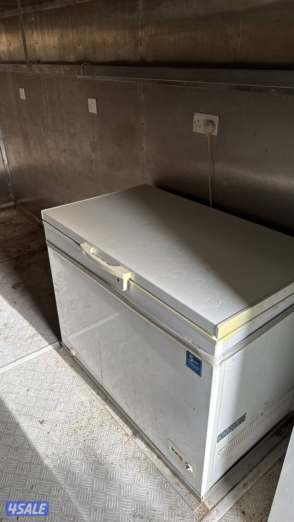 للبيع ميتسوبيشي موديل ٢٠١٧ عداد ١٦٠٠ مو ماشيه5