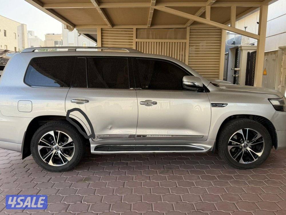 ‏للبيع لاندكروزر جراند تورنج 20213