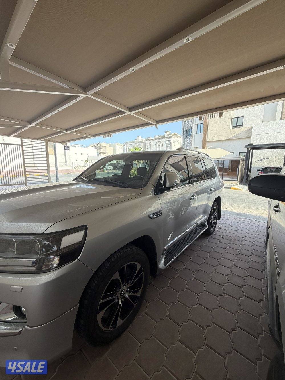 ‏للبيع لاندكروزر جراند تورنج 20214