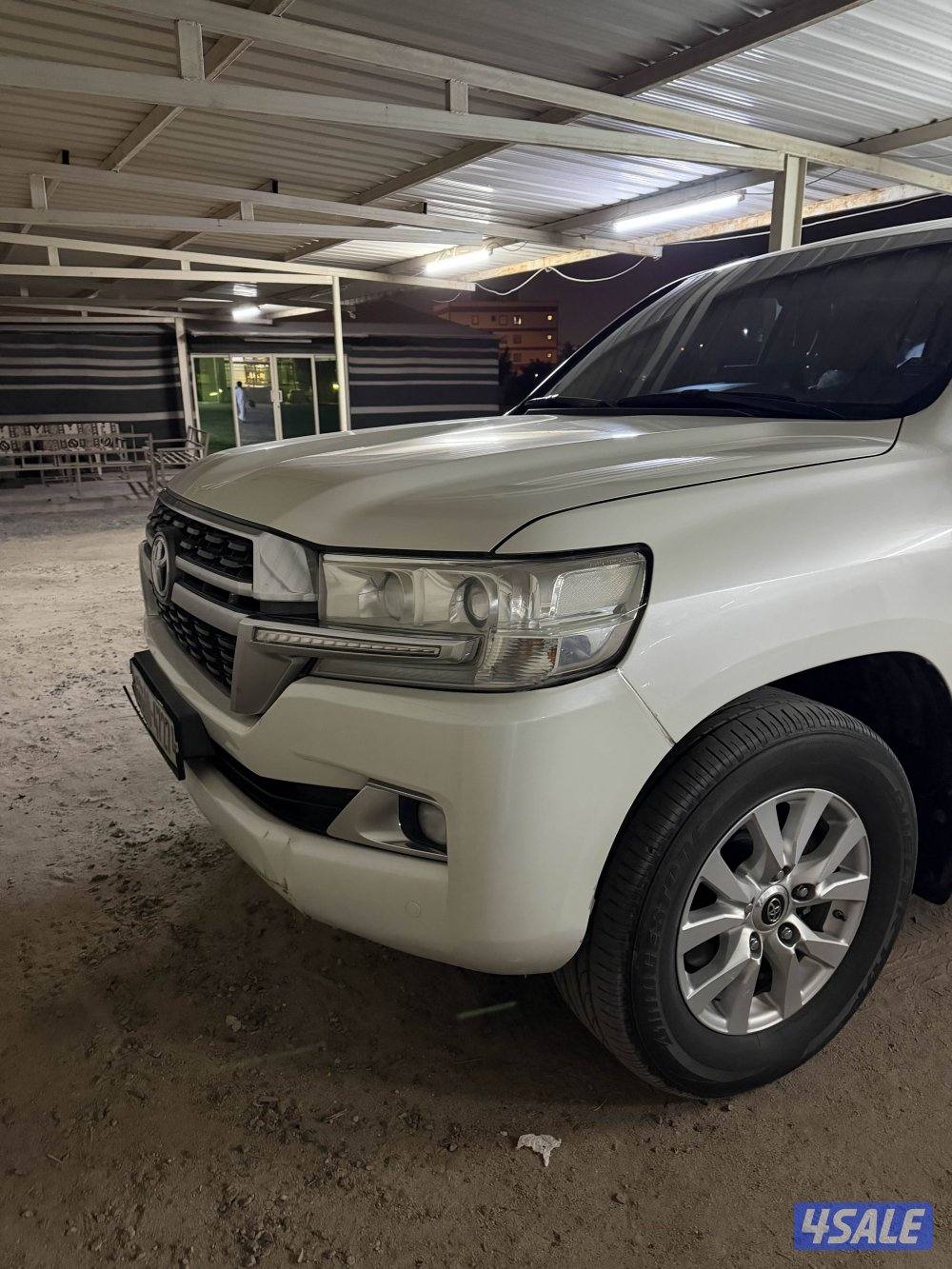 صبغ وكاله مالك اول VXR 5.70