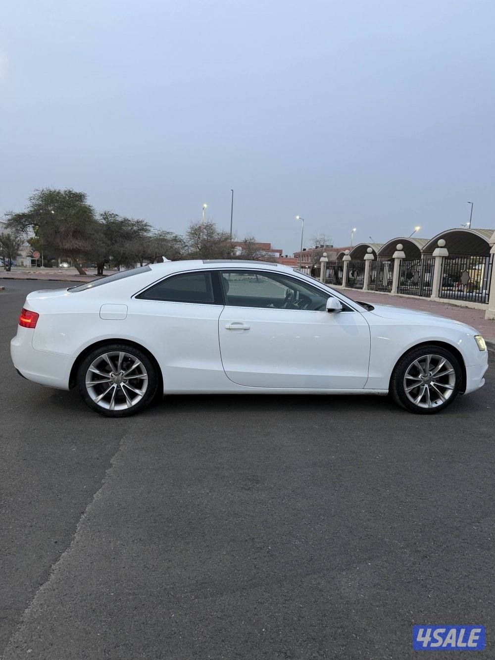 اودي A5 موديل 2015 ماشي 110 4 سلندر تيربو شرط الفحص بحالة الوكالة4