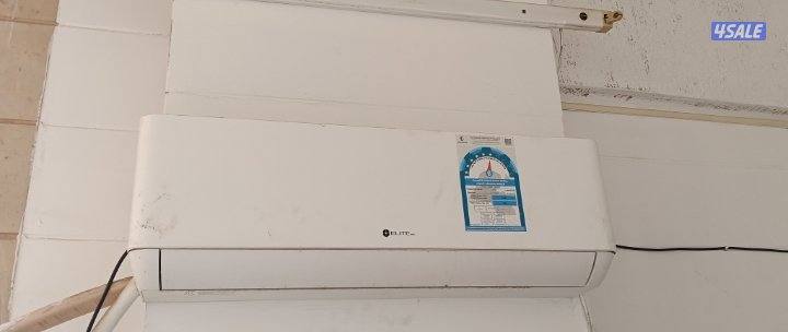 للبيع وحده تكييف وع شباك المونيوم  وفريم0