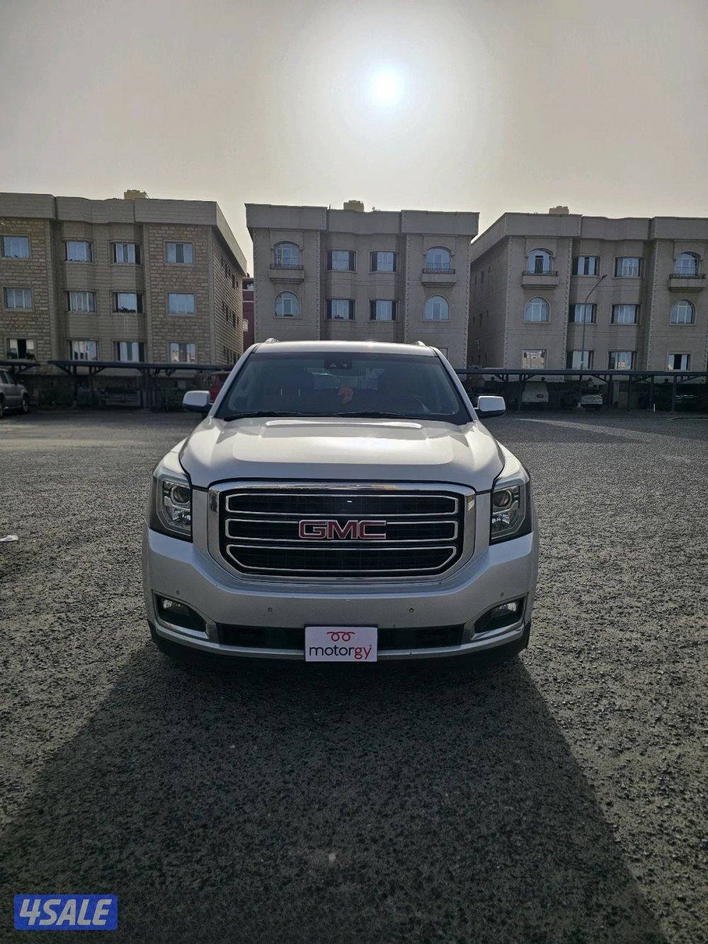 GMC YUKON SLE 20205