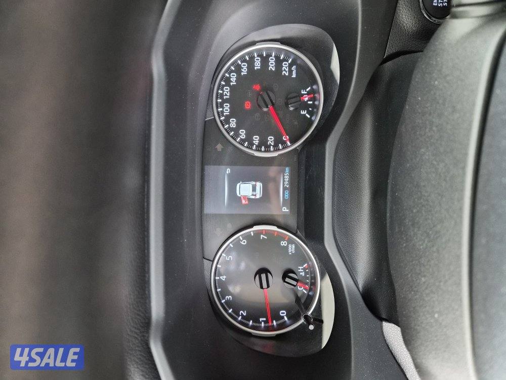 2023 Year Mid variant 29,500 Km. New Tires and Battery.11