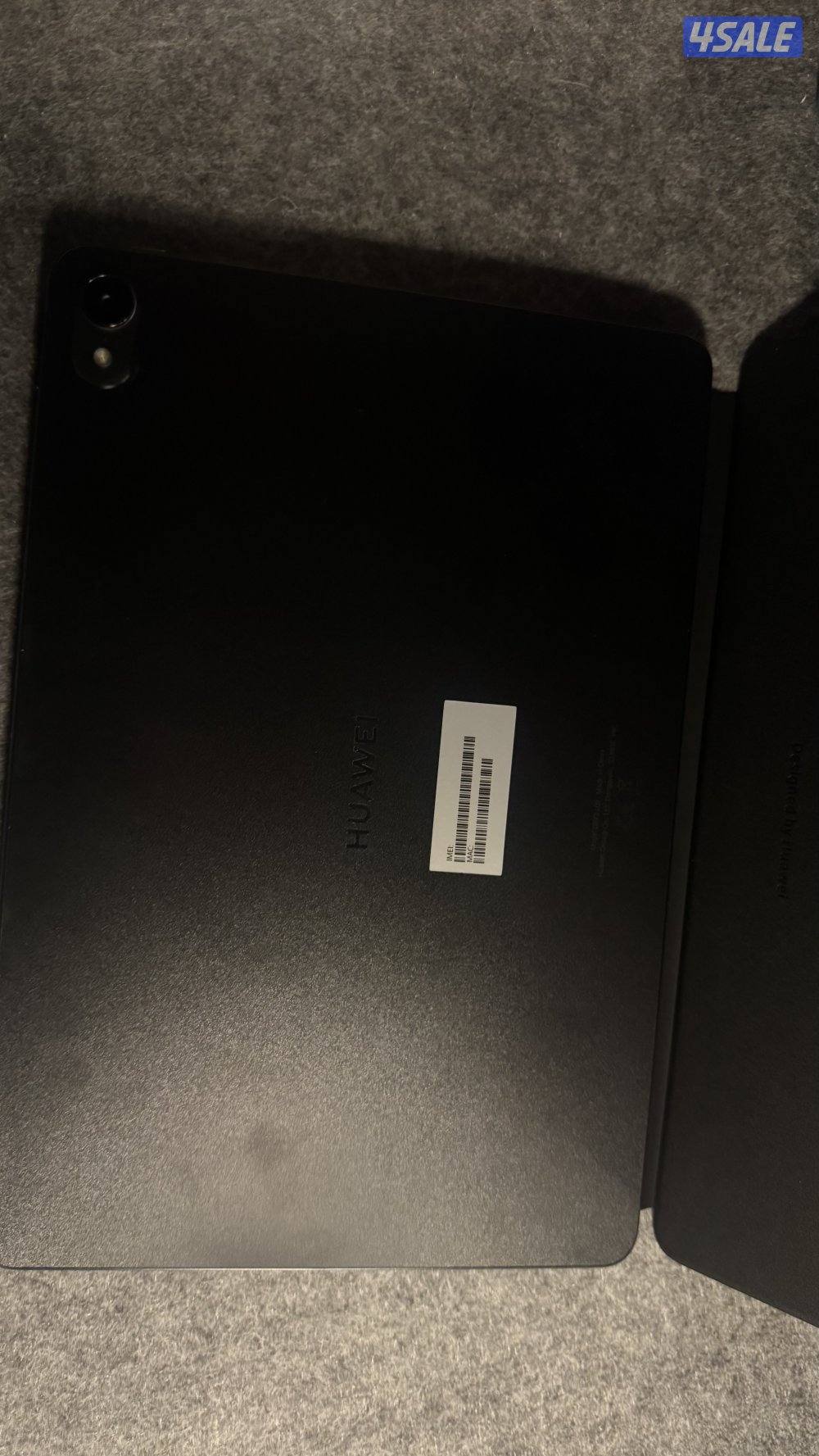 تابلت هواوي استخدام خفيف ومعاه الكرتون والقراطيس والشحن وكل شي1