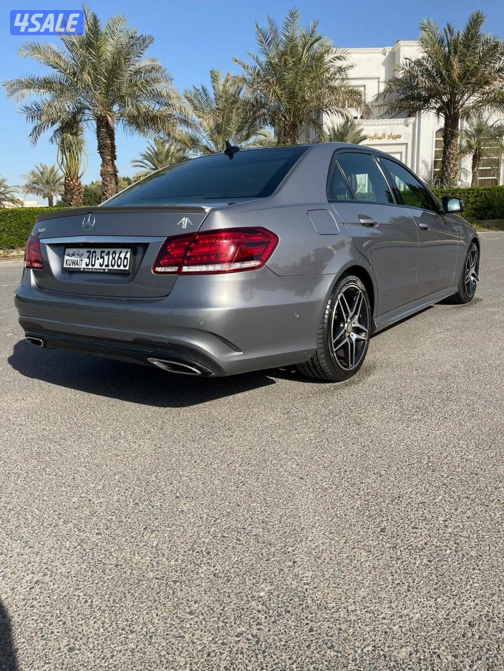 مرسيدي E300 موديل ٢٠١٥ شبه وكالة2
