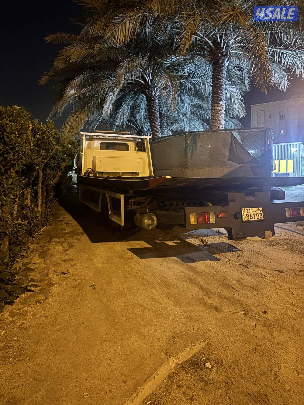 سطحه ونش سيزو موديل 2023 المكينه الصغيره خمسه غيار ماشي 180 الف فحص0