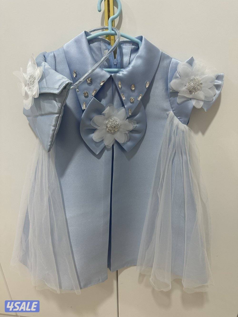 عندي دراريع وفساتين بنات الاسعار تبدا من ٥ اللي تبي تدش وتسب1