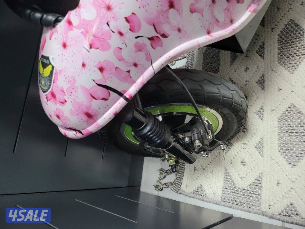 للبيع سكوتر كهربائي بحاله جديده شاري من أقل من شهر3