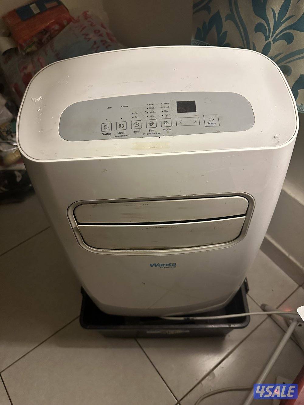 للبيع مكيف متنقل نوع ونسا مع ريموت بارد جدا0