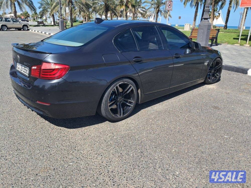 للبيع  بي أم ٥٣٠ أي ٢٠١٣4