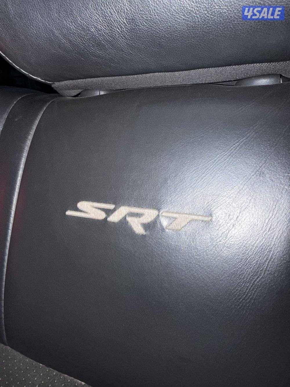 جيب  SRT  814