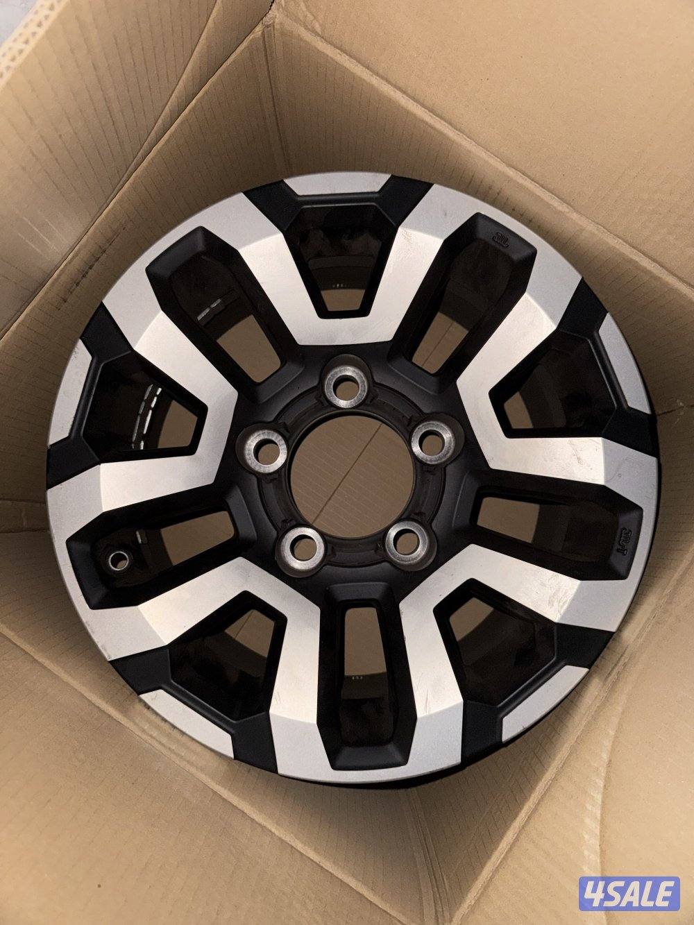 رنقات وكاله ١٦ حق جيب نص تيوتا ٥ رنقات اصليين0