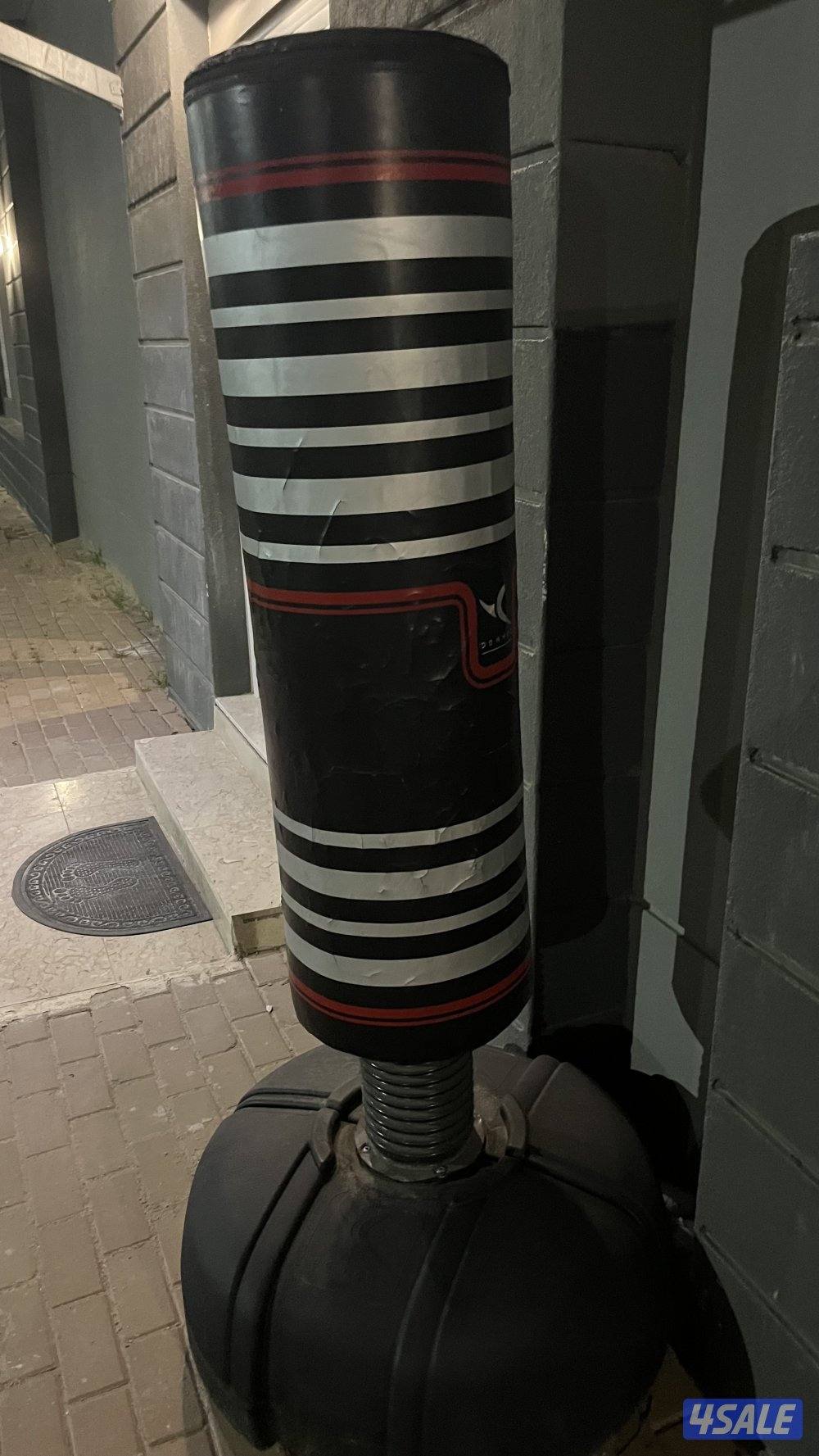 جيس بوقسنق قويه وكبيره ويحتاجلها تنضيف خفيف0