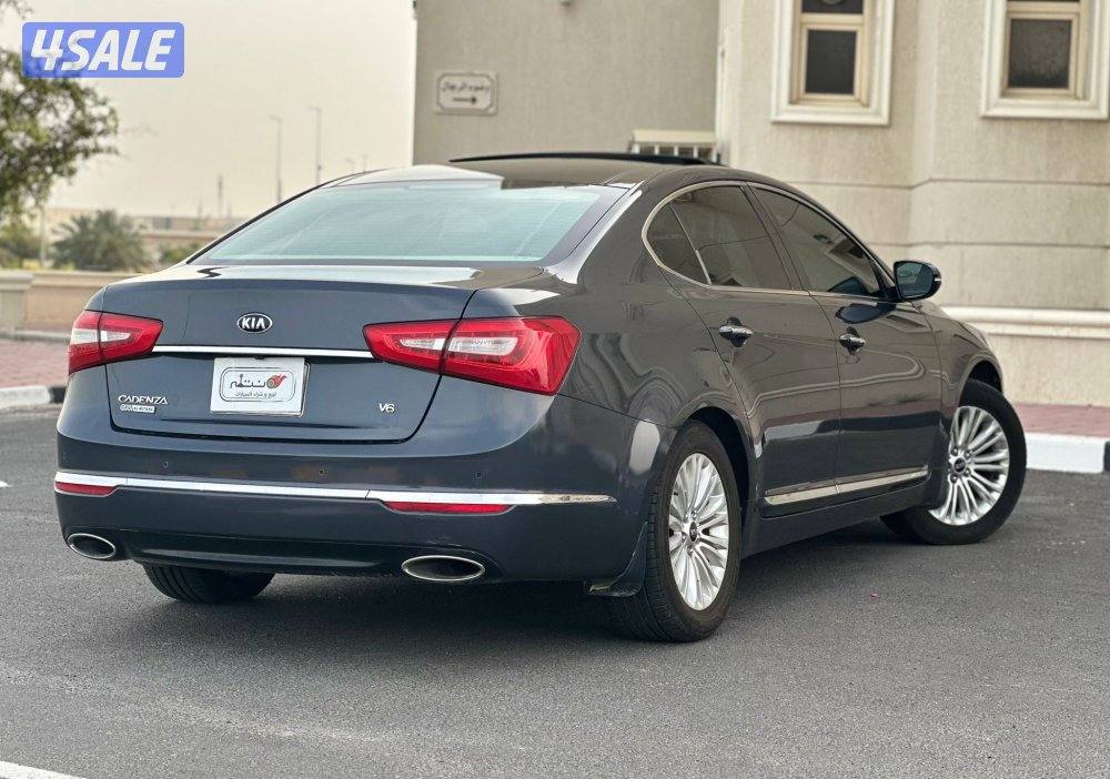 للبيع كيا كادينزا موديل 20161