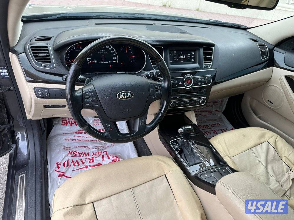 للبيع كيا كادينزا موديل 20165