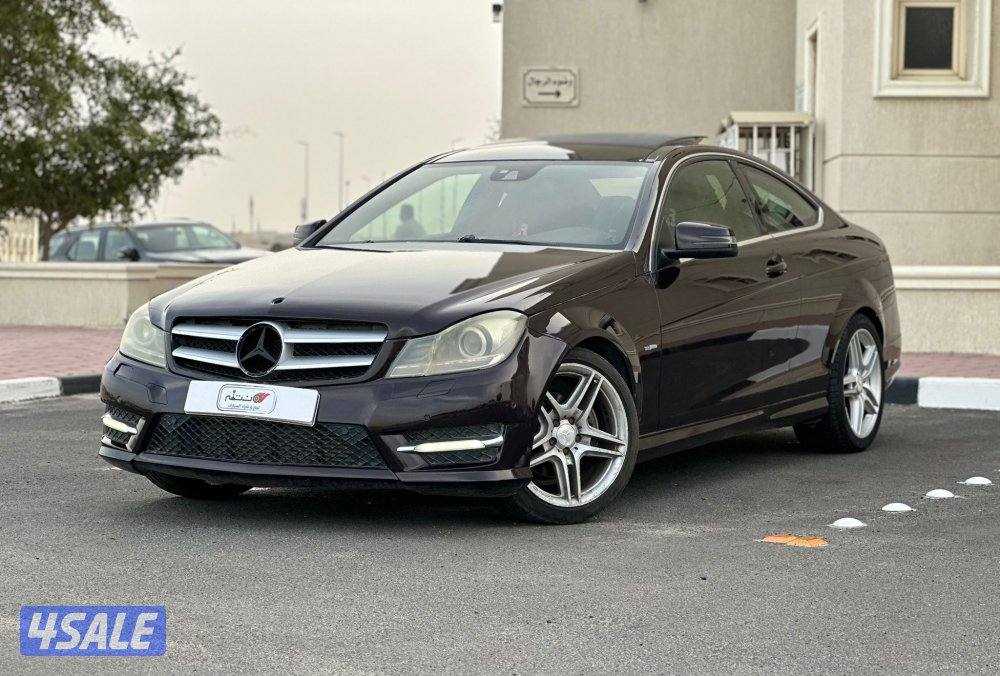للبيع مرسيدس C250موديل20126