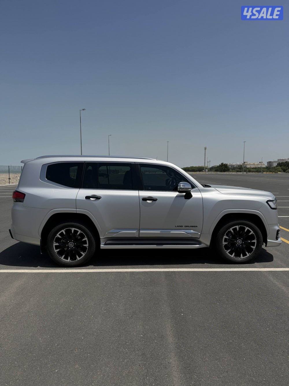 لاندكروزر ( .. VXR ..)1
